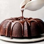 Forma Antiaderente de Pudim e Bolo com Furo Central Tipo Bundt